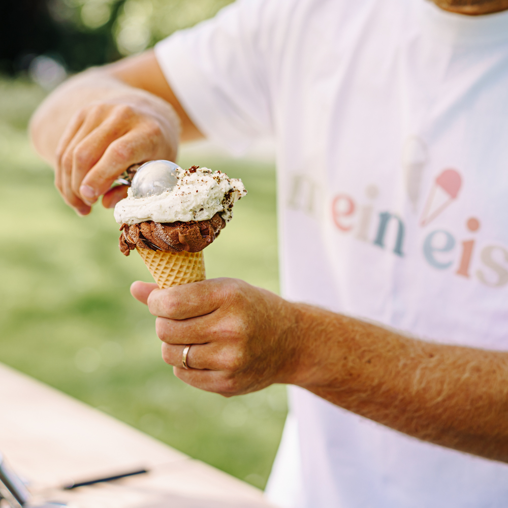 Eisfahrrad mieten mobile eistheke sommerfest catering handgemachtes eis