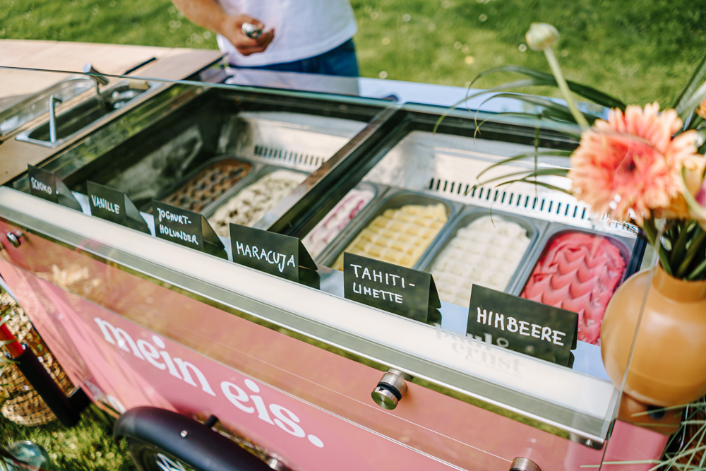 eisbike mobile eistheke eisfahrrad leckere handgemachte eiscreme catering