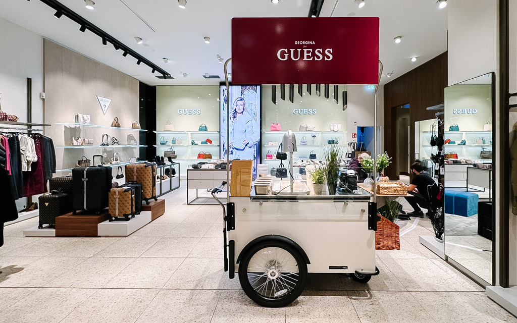 Eiswagen mieten mein eis Catering Oldtimer Koeln Bonn duesseldorf