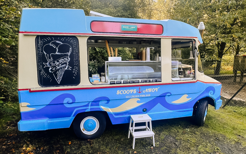 Eiswagen mieten mein eis Catering Oldtimer Koeln Bonn duesseldorf