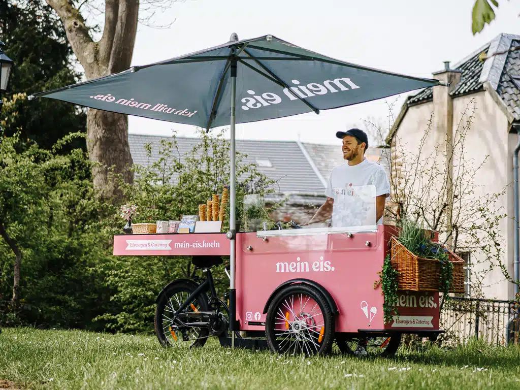 Eisfahrrad buchen mein eis Foodtruck Eisbike mobil koeln bonn duesseldorf