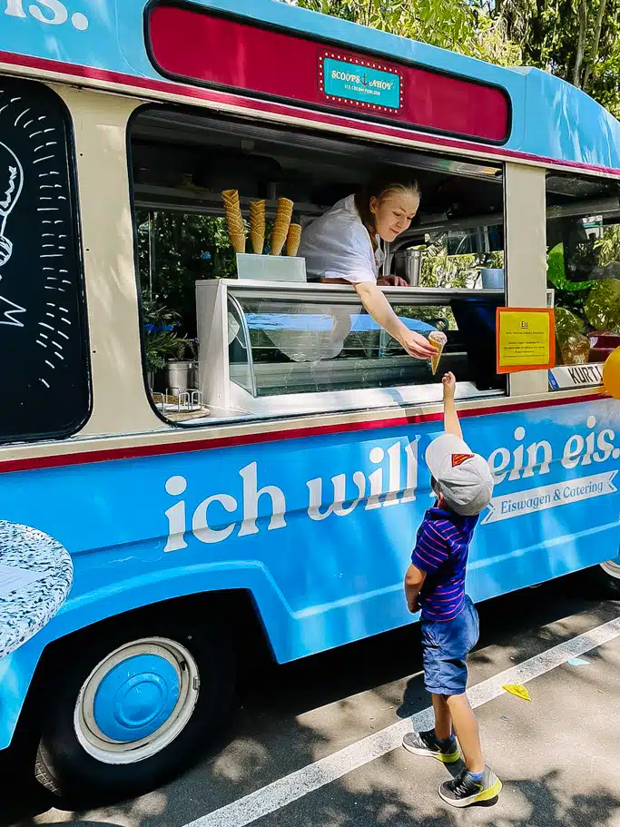 Eisfahrrad mieten mobile eistheke sommerfest catering handgemachtes eis